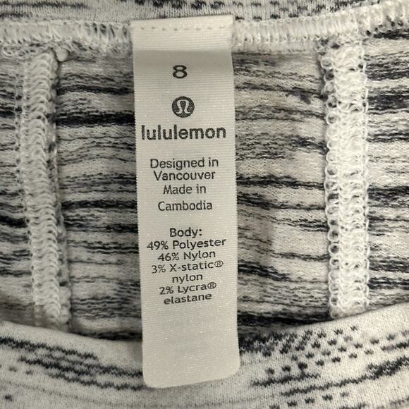 Lululemon Top Womens 8 Heather Gray Round Neck Stretch Active Gym Short Sleeve - Picture 3 of 6